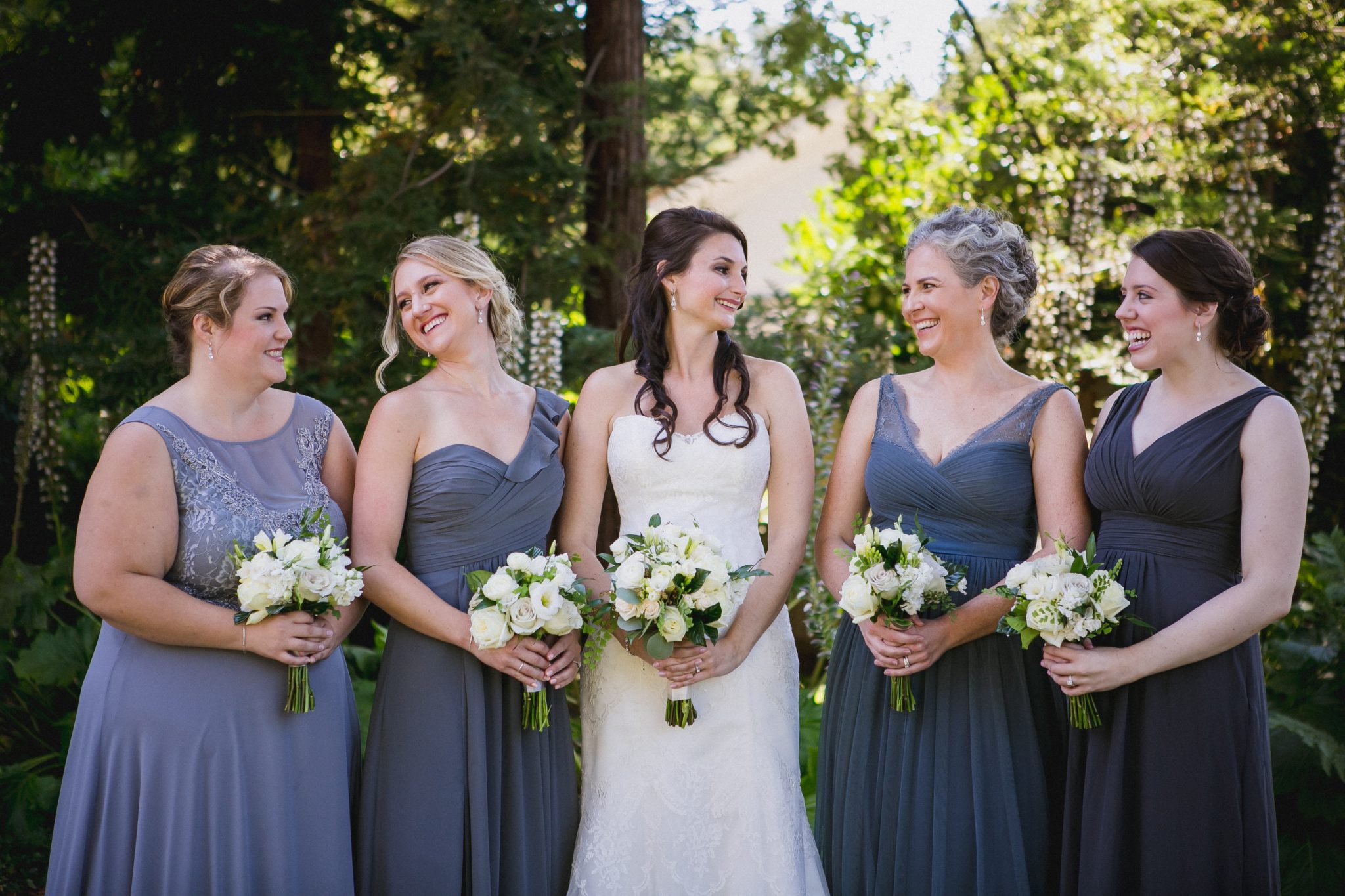 5 Reasons Why You Should Buy Mismatched Bridesmaid Dresses for Your Bridal Squad